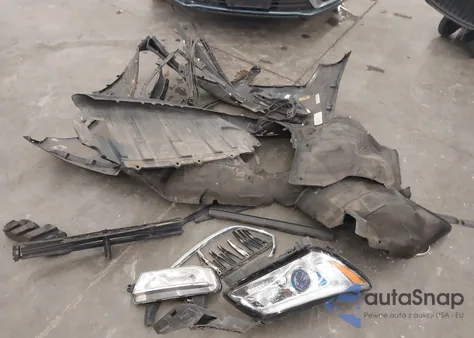 2014 Buick Lacrosse из США, поврежденный, VIN 1G4GA5GR4EF162775